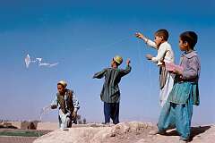 Boys flying their kites are a common sight, like here in Herat, an activity apparently banned during the Taliban regime!