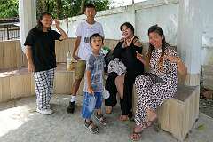 Rina Sonam and Tarey apa Techi with their children visiting Ita Fort.
