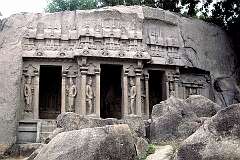 The Krishnamurti Cave Temple in Mahabalipuram, dating to the reign of Narasimhavarman II, a Pallava monarch who reigned from 695 to 728 CE.