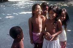 Girls of Ukiangang, the southernmost village on Butaritari atoll.