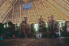 In the Maneaba “Te Nanoraoi”, the meeting hall in Kuma village.