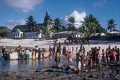 Arrival by dinghy in Bakaka village on the west coast of Tamana island.
