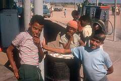 ”Coloured“ and Nama boys in the village of Gochas.