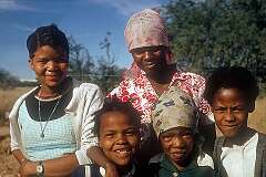Nama girls in Mariental (Tsaraxeibes in Khoekhoegowab, the language of the Nama people).